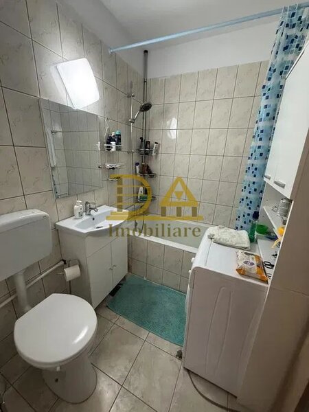 Mihalache, 1 Mai, Chibrit, vanzare apartament 2 camere, et. 4/7, 49 mp,